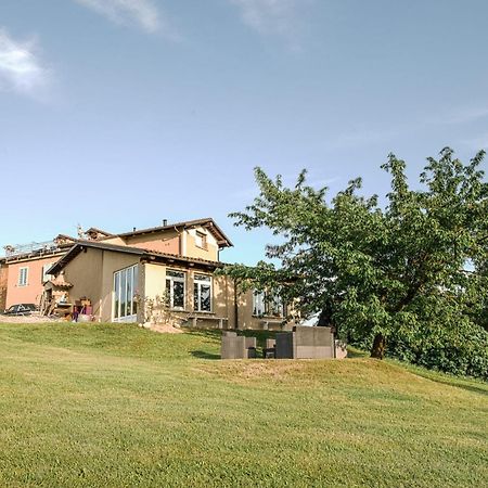 La Casa Di Roby-1 Appartamento La Morra Con Piscina Luaran gambar