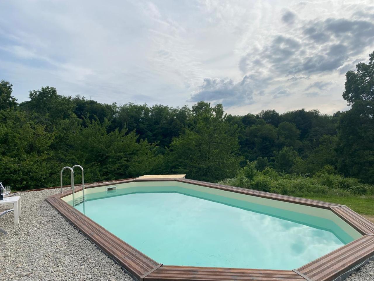 La Casa Di Roby-1 Appartamento La Morra Con Piscina Luaran gambar