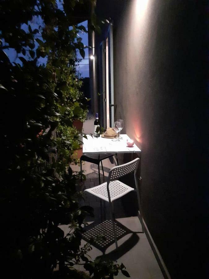 La Casa Di Roby-1 Appartamento La Morra Con Piscina Luaran gambar